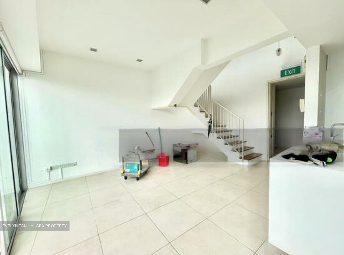 Southbank (D7), Office #453345781